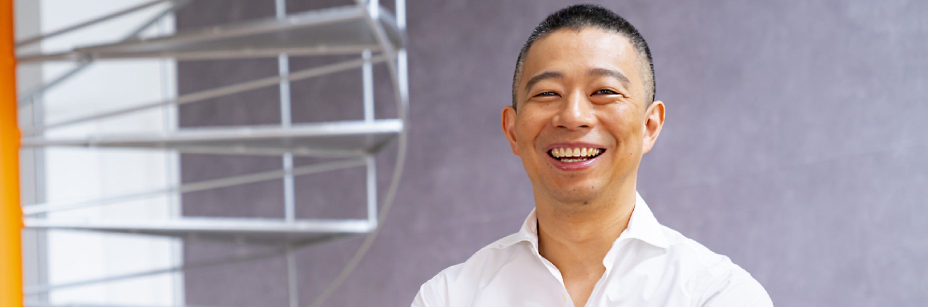 高 柳 寛 樹